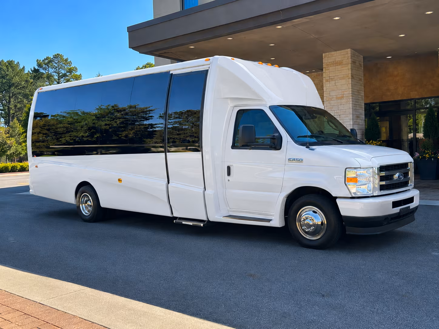 Avondale School Event & Field Trip Transportation