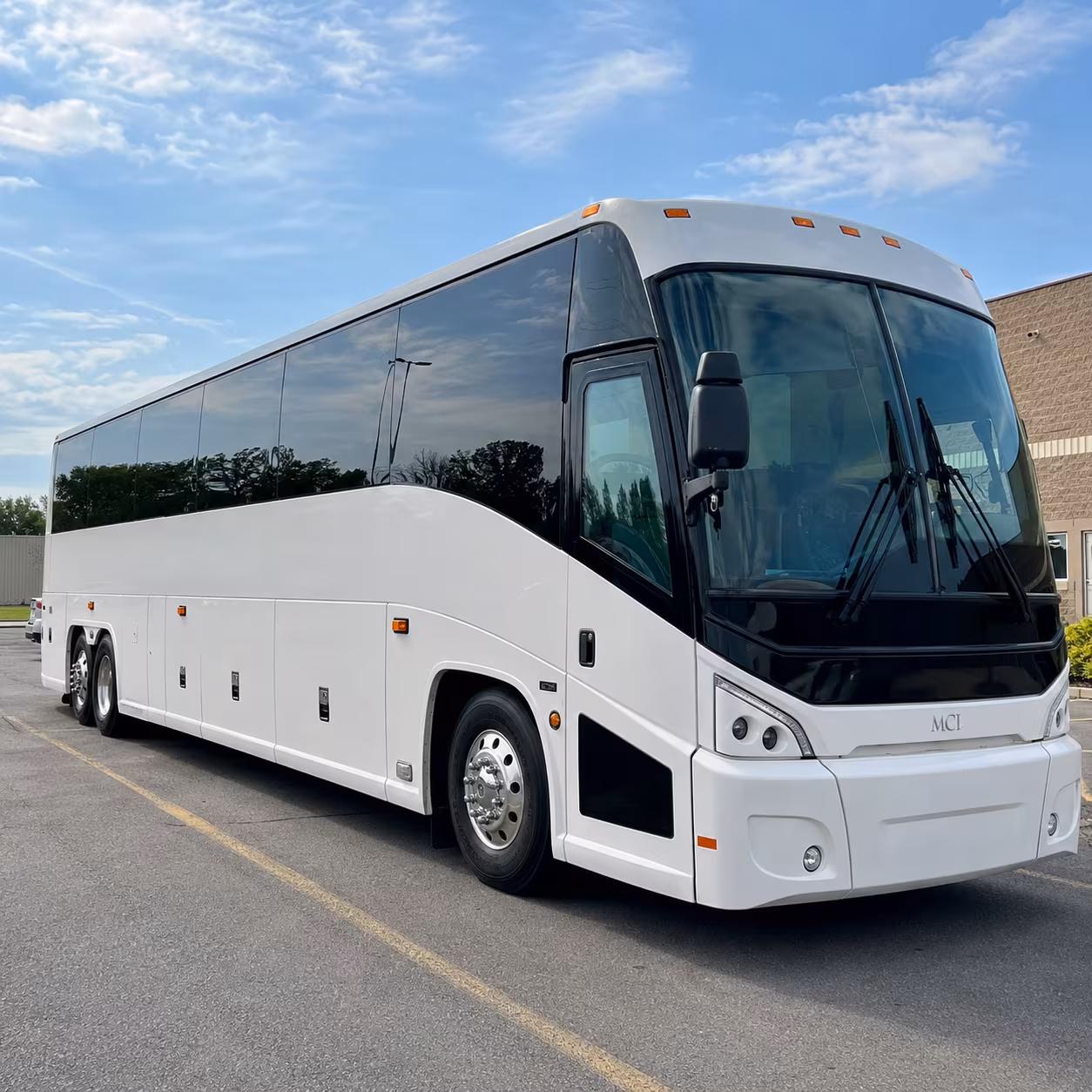 Peoria Airport Shuttle & Transportation party bus exterior