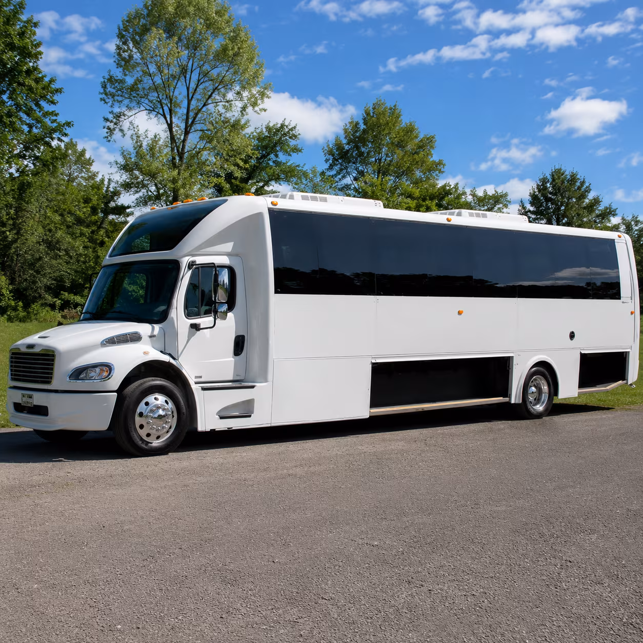 Peoria Birthday, Sweet 16, & Quinceañera Transportation onboard seating
